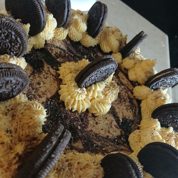 Oreo Cheesecake — Hawt Mess Express dessert